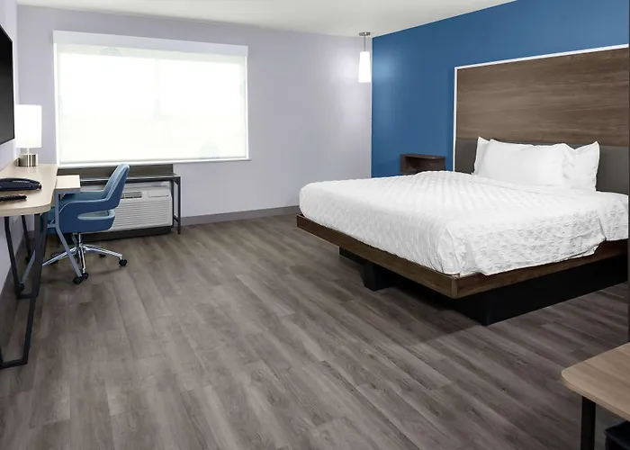 Tru By Hilton 3*